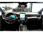 Volvo XC60 2.0 T6 AWD 247kW/336pk Aut8 MJ2027, NIEUW €82.042! Plug-in Ultra Black Ed. LUCHTVERING + HARMAN/KARDON + PANORAMADAK + EL.TREKHAAK + HEAD-UP + PILOT ASSIST + STOELVERWARMING V&A + STUURVERWARMING + 360 CAMERA + 21" LM-VELGEN!!