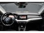 Skoda Octavia Combi 1.0 TSI 110pk Business Edition Plus Camera Stoelverwarming ACC Getint Glas 18-inch Sfeerverlichting