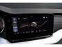Skoda Octavia Combi 1.0 TSI 110pk Business Edition Plus Camera Stoelverwarming ACC Getint Glas 18-inch Sfeerverlichting