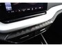 Skoda Octavia Combi 1.0 TSI 110pk Business Edition Plus Camera Stoelverwarming ACC Getint Glas 18-inch Sfeerverlichting