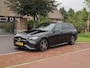 Mercedes-Benz C-klasse Estate 300 e AMG Line | Panoramadak | Camera | Sfeerverlichting | Burmester | NL-Auto |