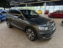 Volkswagen Tiguan 1.5 TSI ACT Highline | 52.000KM !! | Pano | Trekhaak | Camera | Virtual |