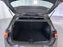 Volkswagen Golf 1.0 TSI 110pk Life Sfeerverlichting App-Connect Parkeersensoren DAB+