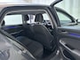 Volkswagen Golf 1.0 TSI 110pk Life Sfeerverlichting App-Connect Parkeersensoren DAB+