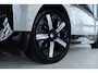 BMW iX xDrive50 High Executive 112 kWh | SoH 99% | Driving Prof. | Skylounge | Massage | Soft-Close | Harman & Kardon | Head-up | 360 Camera | Stoelventilatie | Memory | Keyless | 21 Inch