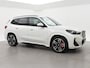 BMW iX1 eDrive20 67 kWh M-SPORT *46 KM NIEUW* + PANORAMA | PREMIUM | 19 INCH | M-REMMEN
