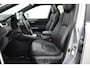 Toyota RAV4 2.5 Plug-in Hybrid AWD Bi-Tone Plus | Panoramadak | Trekhaak | Apple Carplay / Android Auto | 360 camera | Leder | Stoelverwarming/-ventilatie | Dodehoek detectie | JBL | Head-up display | Digitale binnenspiegel | 19 inch