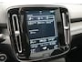 Volvo XC40 T5 Recharge R-Design PHEV 262pk Dealer O.H. | Panodak | Adaptive Cruise | 360 Camera | Harman / Kardon | Blis | Keyless | Apple Carplay | Navigatie | DAB | Virtual Cockpit | Pilot Assist | 19"L.M | Plug In Hybrid |