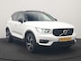 Volvo XC40 T5 Recharge R-Design PHEV 262pk Dealer O.H. | Panodak | Adaptive Cruise | 360 Camera | Harman / Kardon | Blis | Keyless | Apple Carplay | Navigatie | DAB | Virtual Cockpit | Pilot Assist | 19"L.M | Plug In Hybrid |