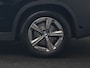 BMW iX1 xDrive30 67 kWh 313pk Dealer O.H. | Trekhaak Af Fabriek | Camera | Adaptief M Onderstel | Voorstoelen Verwarmd | Blis | Keyless | Apple Carplay | Adaptive LED | Sfeerverlichting | Widescreen Navi | DAB |