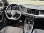 Audi A1 Allstreet 30 TFSI S-line Black Ed. Pijl grijs