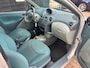 Toyota Yaris 1.0-16V VVT-i Luna Airco nieuwe APK