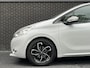 Peugeot 208 1.2 VTi Envy 5-deurs | Navi | 16" Sportvelgen | PDC | Cruise