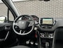 Peugeot 208 1.2 VTi Envy 5-deurs | Navi | 16" Sportvelgen | PDC | Cruise