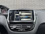 Peugeot 208 1.2 VTi Envy 5-deurs | Navi | 16" Sportvelgen | PDC | Cruise