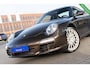 Porsche 911 997.2 3.6 Carrera PDK MK2| 2 eig. | Org.NL NAP | Youngtimer | Schuifdak | Volleder | Sportuitlaat | 19 inch | MY 2009 | Macadamia Metallic PTS | Volledig Onderhouden