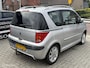 Peugeot 1007 1.6-16V Automaat schakelt soepel ! Nieuwe apk