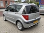 Peugeot 1007 1.6-16V Automaat schakelt soepel ! Nieuwe apk