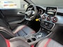 Mercedes-Benz CLA Shooting Brake AMG 45 4MATIC OrangeArt Edition Schaalstoelen