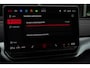 Volkswagen ID.4 Pro Limited Plus 77 kWh|IQ Light|Trekhaak|Kings Red|CarPlay|Dealer Onderhouden