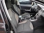Peugeot 308 SW 1.6 VTi X-Line NAP 3e eigenaar APK Pano Cruise Airco Trekhaak PDC Navi LET OP!! schade linksachter