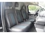 Ford E-Transit Custom 340 L2H1 Sport 71 kWh 218pk - 2x Schuif - ACC - B&O - Navi - Stoel/Stuurverwarming - 360 Camera - Trekhaak - Rijklaar