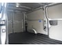 Ford E-Transit Custom 340 L2H1 Sport 71 kWh 218pk - 2x Schuif - ACC - B&O - Navi - Stoel/Stuurverwarming - 360 Camera - Trekhaak - Rijklaar