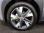 Toyota Aygo X Hybrid 115 play Go Pack | DEMO & DIRECT LEVERBAAR | 17 inch LM velgen |