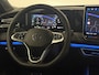 Volkswagen Tiguan 1.5 eHybrid R-Line Black Style Pano 360 Massage Trekhaak