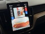 Volvo XC60 2.0 T8 455PK AWD PLUS DARK NIEUWE AUTO HARMAN KARDON 360.CAM STOEL/STUUR VERW LEER