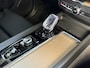 Volvo XC60 2.0 T8 455PK AWD PLUS DARK 360.CAM STOEL/STUUR VERW LEER NIEUWE AUTO HARMAN KARDON