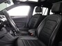 Volkswagen Tiguan 1.4 TSI eHybrid R-Line Business 245 pk Automaat (DSG) | Navigatie | Panoramadak | Parkeersensoren (Park assist) | Rondomzicht camera | Lederen bekleding | Elektr. voorstoelen met geheugen | Black Style pakket | R-Line |