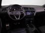 Volkswagen Tiguan 1.4 TSI eHybrid R-Line Business 245 pk Automaat (DSG) | Navigatie | Panoramadak | Parkeersensoren (Park assist) | Rondomzicht camera | Lederen bekleding | Elektr. voorstoelen met geheugen | Black Style pakket | R-Line |