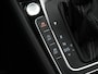 Volkswagen Golf 2.0 TSI 4Motion R Akrapovic Pano DCC Dynaudio Carbonleer