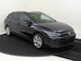Volkswagen Golf Variant Life Edition | 'App-Connect' draadloze smartphone integratie | Achterbank in ongelijke delen neerklapbaar incl. middenarmsteun en doorlaadmogelijkheid | Afstandscontrolesysteem (Front Assist)