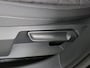 Volkswagen Golf Variant Life Edition | 'App-Connect' draadloze smartphone integratie | Achterbank in ongelijke delen neerklapbaar incl. middenarmsteun en doorlaadmogelijkheid | Afstandscontrolesysteem (Front Assist)