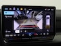 Volkswagen Golf Variant Life Edition | 'App-Connect' draadloze smartphone integratie | Achterbank in ongelijke delen neerklapbaar incl. middenarmsteun en doorlaadmogelijkheid | Afstandscontrolesysteem (Front Assist)