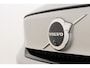 Volvo C40 RECHARGE TWIN INTRO EDITION 78 kWh -PANO.DAK|HARMAN/KARDON|360°CAM|POWER-SEATS|NUBUCK|PRIVACY.GLAS|20"ALL.SEASON|SoH:92%