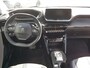 Peugeot e-2008 EV 50kWh 136pk Allure Pack Apple Carplay &Android Auto | NAVI | Achteruitrijcamera | KEYLESS | Cruise & Climate control | Parkeersensoren | LMV 17inch
