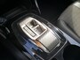 Peugeot e-2008 EV 50kWh 136pk Allure Pack Apple Carplay &Android Auto | NAVI | Achteruitrijcamera | KEYLESS | Cruise & Climate control | Parkeersensoren | LMV 17inch