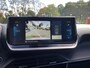 Peugeot e-2008 EV 50kWh 136pk Allure Pack Apple Carplay &Android Auto | NAVI | Achteruitrijcamera | KEYLESS | Cruise & Climate control | Parkeersensoren | LMV 17inch