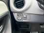 Toyota Yaris 1.0 VVT-i Trend | CRUISE CONTROL | ACHTERUITRIJCAMERA | BI-TONE | CLIMATE CONTROL | ALL SEASON BANCEN | 16 INCH LMV |