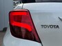 Toyota Yaris 1.0 VVT-i Trend | CRUISE CONTROL | ACHTERUITRIJCAMERA | BI-TONE | CLIMATE CONTROL | ALL SEASON BANCEN | 16 INCH LMV |