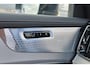 Volvo XC90 T8 Recharge AWD Ultra Dark Exec. Ed. - Luchtvering - Panorama/schuifdak - IntelliSafe Assist & Surround - 360º Camera - Bowers & Wilkins audio - Adaptieve LED koplampen - Verwarmde voorstoelen, stuur & achterbank - Parkeersensoren voor & achter - Elektr. bedienb. voorstoelen met geheugen - Head up display - Draadloze tel. lader - Extra getint glas - 22' LMV