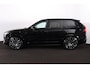 Volvo XC90 T8 Recharge AWD Ultra Dark Exec. Ed. - Luchtvering - Panorama/schuifdak - IntelliSafe Assist & Surround - 360º Camera - Bowers & Wilkins audio - Adaptieve LED koplampen - Verwarmde voorstoelen, stuur & achterbank - Parkeersensoren voor & achter - Elektr. bedienb. voorstoelen met geheugen - Head up display - Draadloze tel. lader - Extra getint glas - 22' LMV