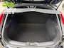Volvo V40 2.0 T4 R-Design|Camera|Leer|Stoelverwarming|Trekhaak|Pano