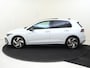 Volkswagen Golf 1.5 eHybrid GTE | SoH 95% | Panoramadak | Leder pakket ‘Vienna’ | Trekhaak | Black style | Parkeerassistent | Stoelventilatie voor | Adaptieve demping |