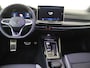 Volkswagen Golf 1.5 eHybrid GTE | SoH 95% | Panoramadak | Leder pakket ‘Vienna’ | Trekhaak | Black style | Parkeerassistent | Stoelventilatie voor | Adaptieve demping |