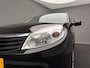 Dacia Sandero 1.6 Lauréate (12 mnd BOVAG-garantie)