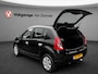 Dacia Sandero 1.6 Lauréate (12 mnd BOVAG-garantie)